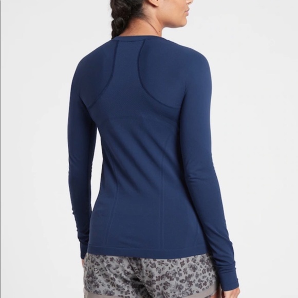 NWT Athleta Momentum Top // Enchanted Blue - Picture 2 of 6